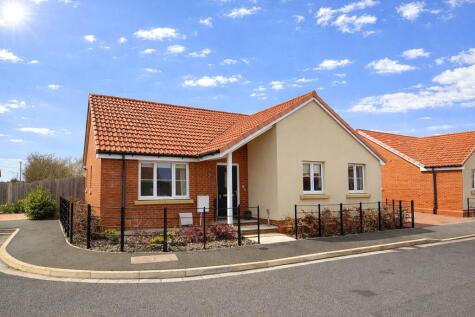 Sedgemoor Close, Lympsham, Somerset, BS24