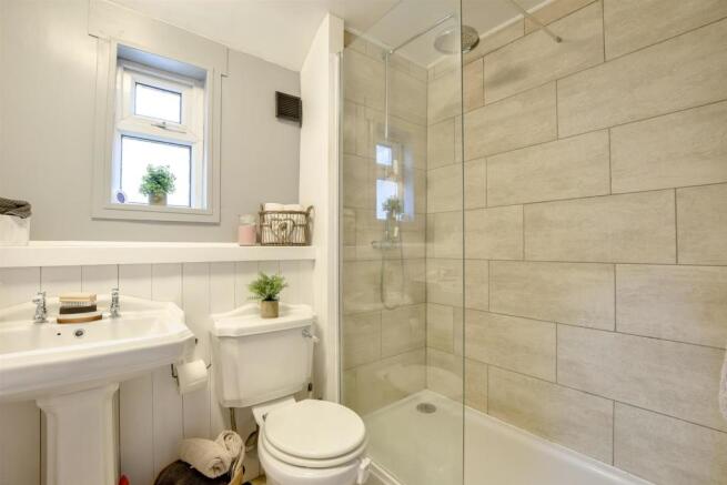 Family Shower Room