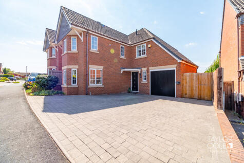 Peel Drive, Wilnecote