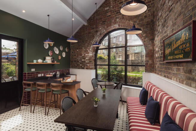 1 bed Retirement Property to rent Image 10