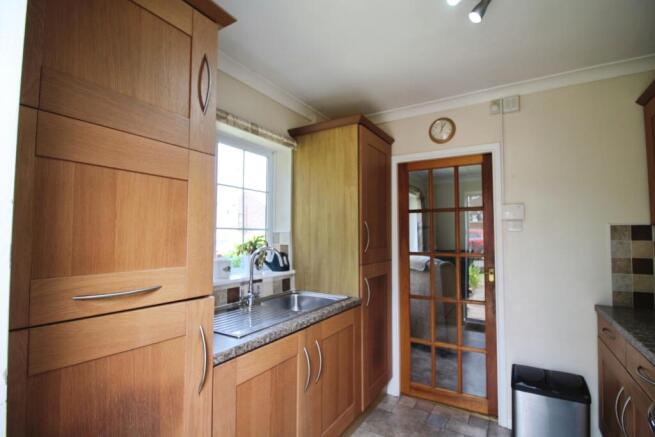 2 bed Semi-Detached for sale Image 6