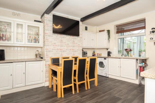 4 bed End of Terrace for sale Image 9