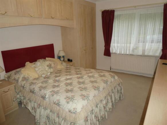 bed1.JPG