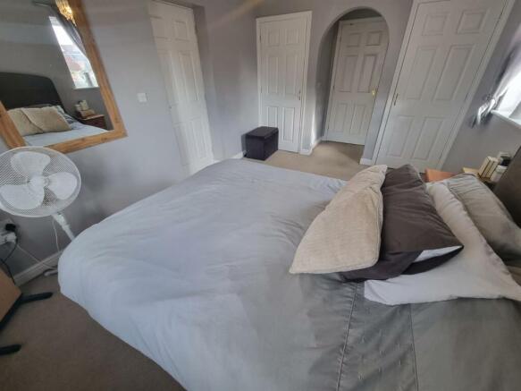 Master Bedroom.jpg