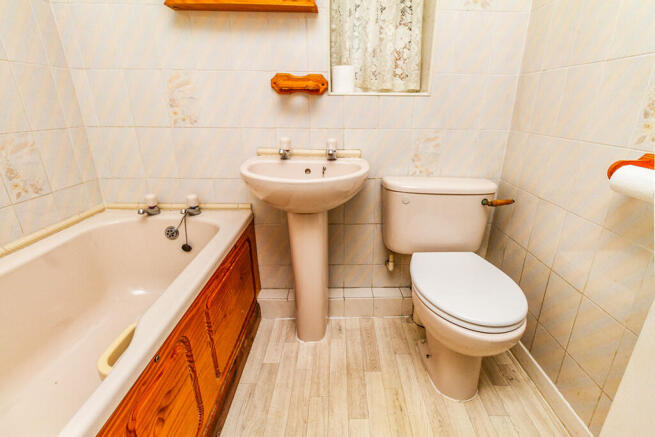 Bathroom/W.C.
