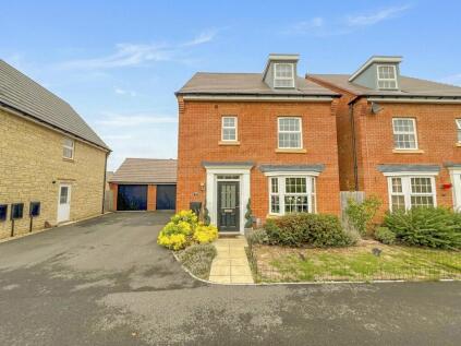 Chicory Close, Melksham