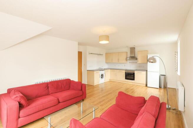 Open Plan Lounge/ Kitchen