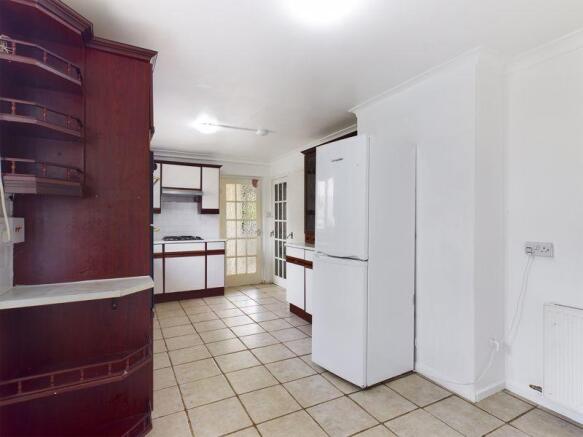 kitchen/breakf...
