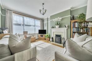 27, Chimes Avenue, London N13 5HT