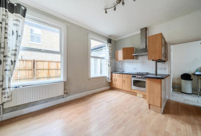 1410482-10-6985cc...