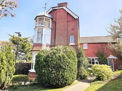 Maney Hill Road, Sutton Coldfield, Birmingham, B72 1JR
