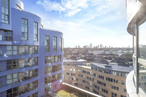 Queensland Road,
Holloway, N7