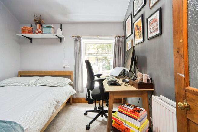 2 bed Terraced for sale Image 9