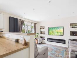 58, Blackbird Road, Bury St. Edmunds IP28 8HL