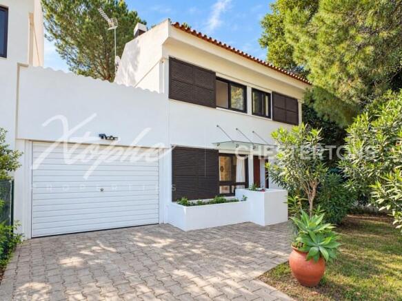 Vilamoura 3 Bed Townhouse Renovaton Project For Sale (13)