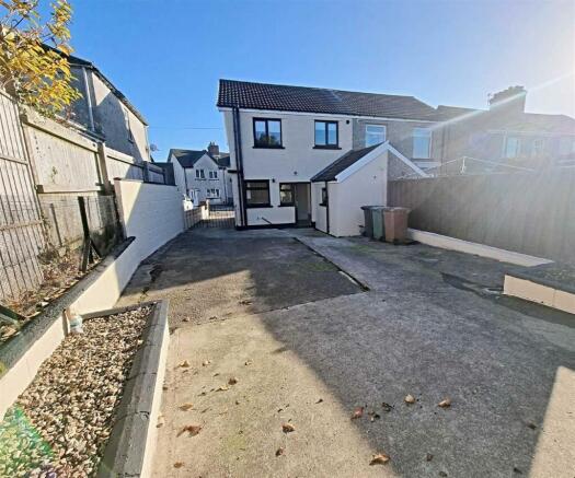 Garden & Garage