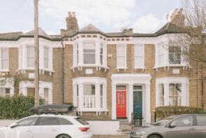 60, Linnell Road, London SE5 8NJ