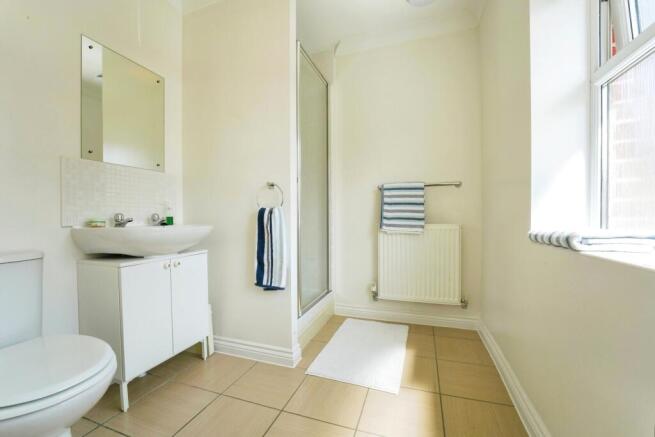 Master Ensuite Bathroom