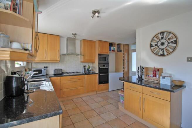 Kitchen.jpg