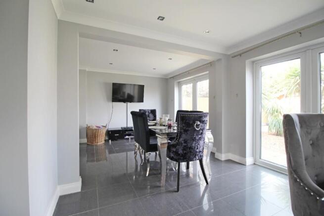 day / dining area