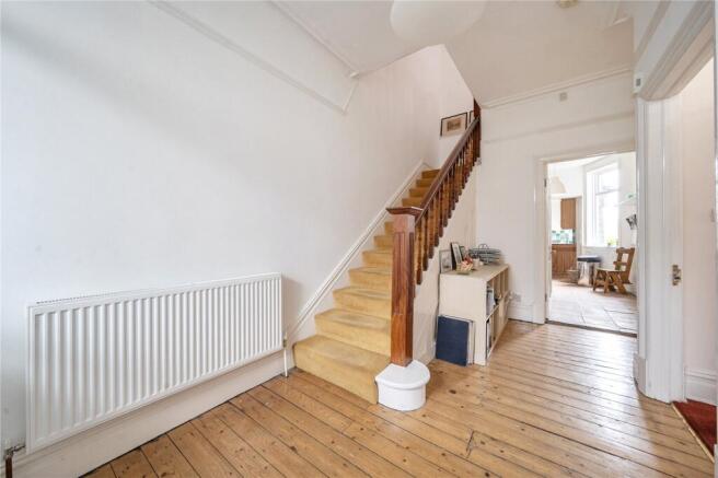 5 bed Terraced for sale Image 11