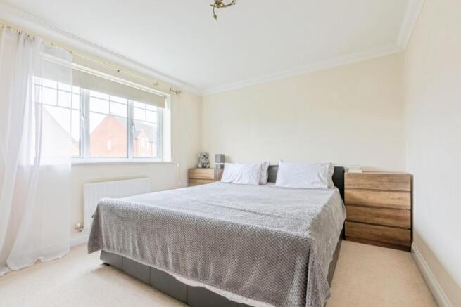 2 bed Flat for sale Image 7