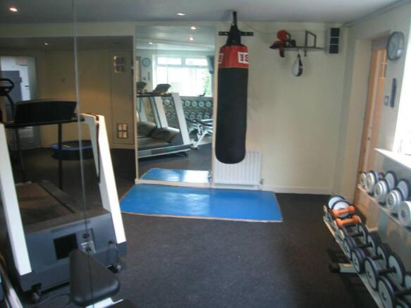 Photo 12
