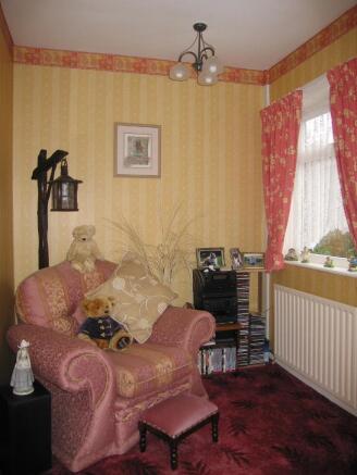 Bedroom 3/Study