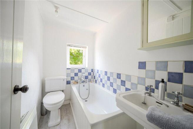 2 bed Semi-Detached for sale Image 11