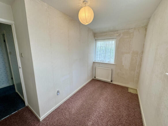 3 bed Semi-Detached for sale Image 8
