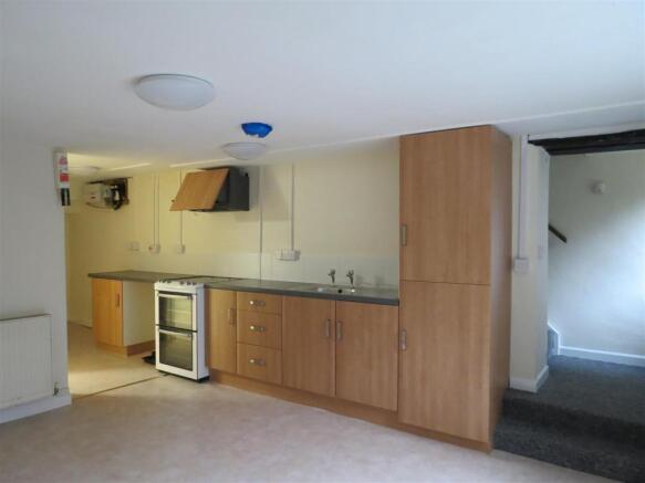 Kitchen/Breakfast Ro