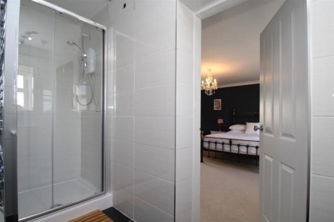 ensuite v2.JPG