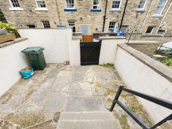2 bed Terraced for sale Image 7
