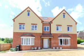 Flat 2, 19, Henshaw Road, Wellingborough NN8 2AS