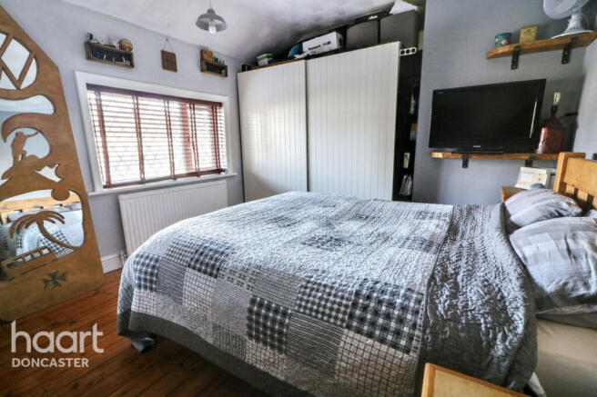 3 bed Semi-Detached for sale Image 10