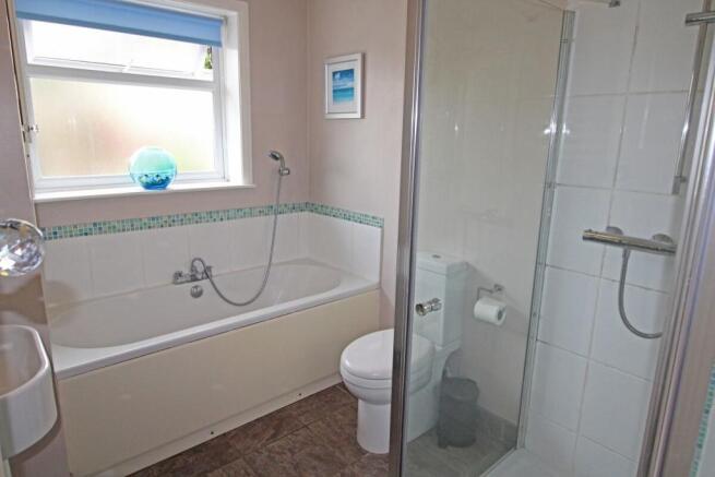 Bathroom / Shower Room / WC