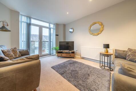 Club Cottage, North Terrace, Bowness on Windermere