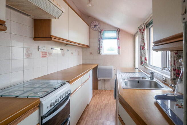 Wilton Cottages, Doctors Hill, SN13 photo 4
