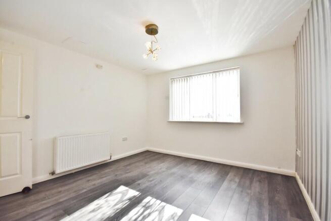 3 Groveland Court, 25 Ringwood Highway, Potters Green, Coventry photo 4