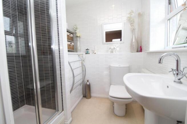 ENSUITE SHOWER ROOM/W.C.