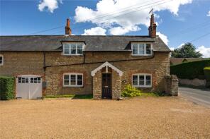 Flat 7, 14 Sharnbrook Court, High Street, Bedford MK44 1PG