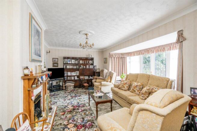 103 Silhill Hall Road_9.jpg