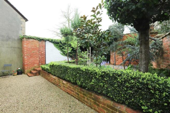 Garden 6.jpg