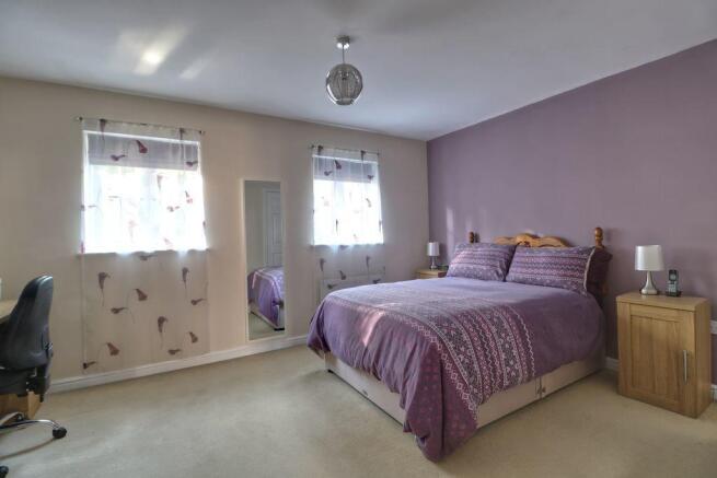 Bedroom 2 (Double)