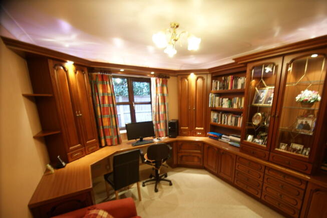 Photo 8