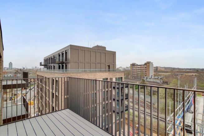 6_Balcony_4