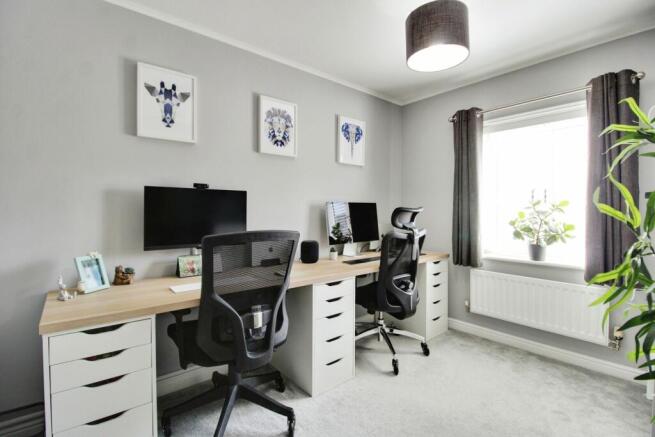 Photo 12