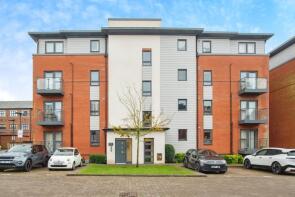 Flat 2, 1 Weldon Court, Rembrandt Way, Watford WD18 7DP