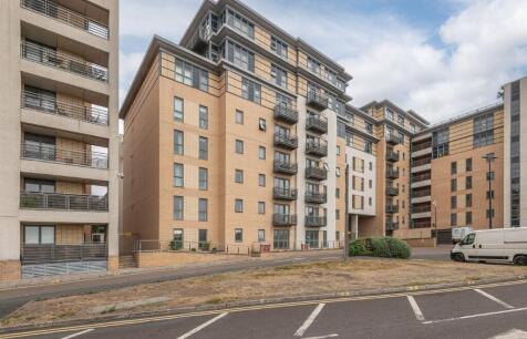 Bowman Lane, Leeds, LS10