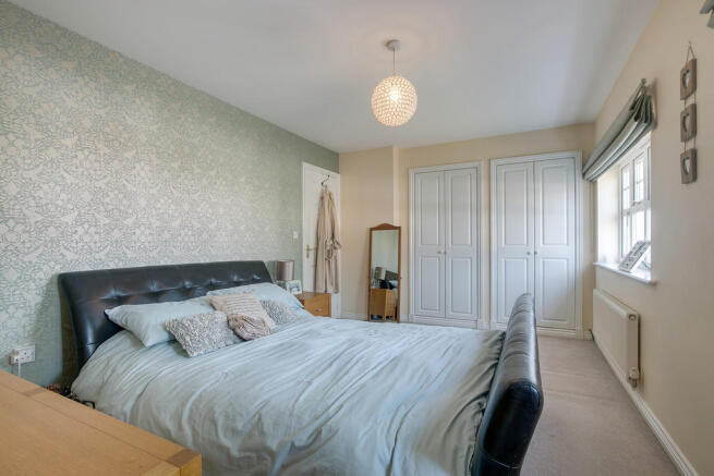 Master Bedroom - ...